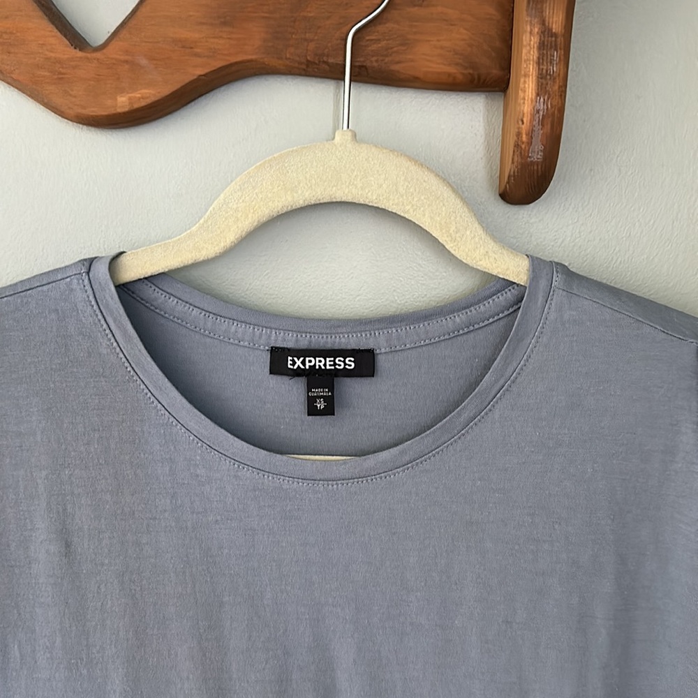 Express Tee XS - Picture 2 of 8